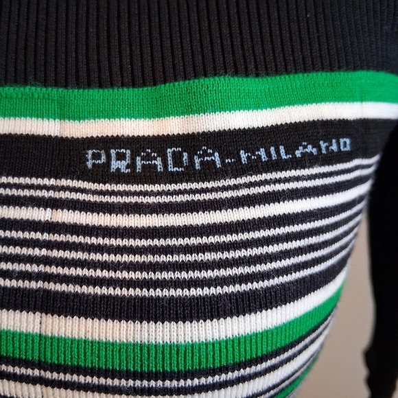 Prada 2018 Collection Silk Zip Front Tee Shirt Size 6 - Picture 7 of 16